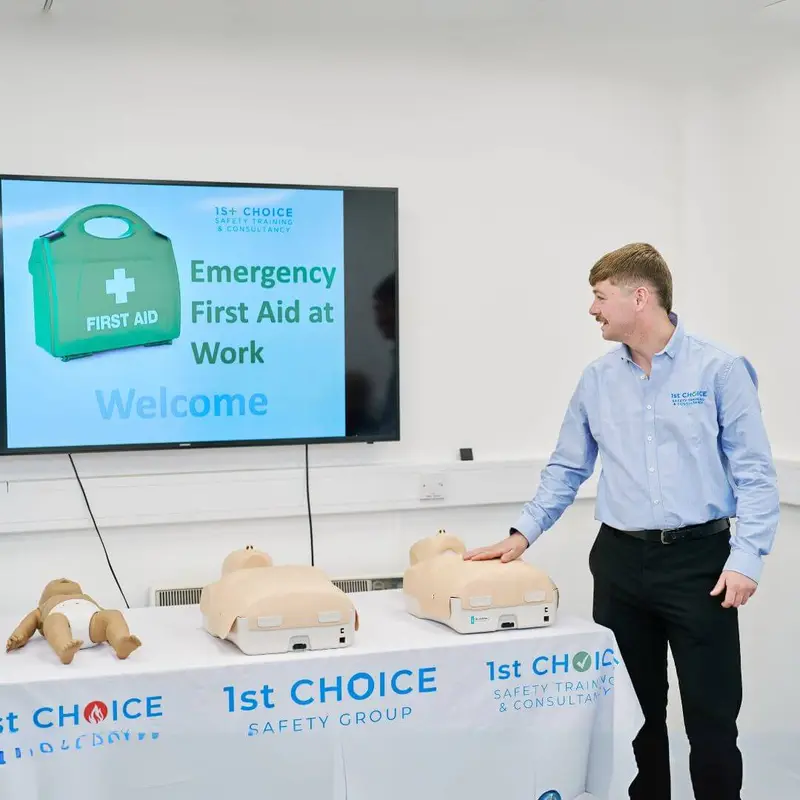 Emergency First Aid at Work open course